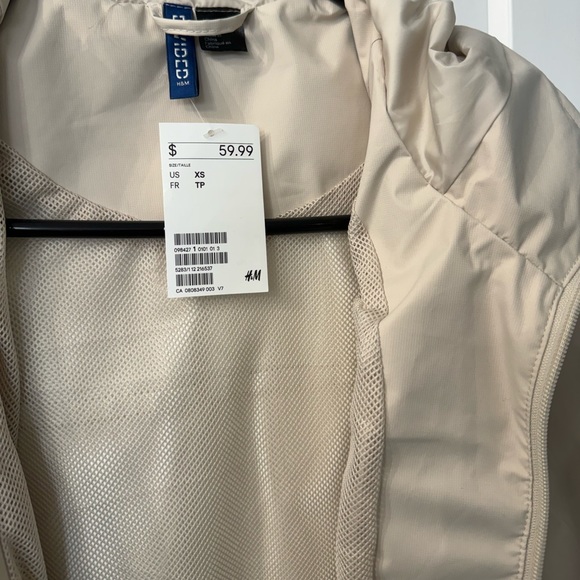 H&M jacket - Picture 2 of 5